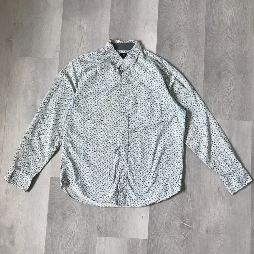 J CREW BLUE FLORAL SHIRT BUTTON LONG SLEEVE MENS LARGE